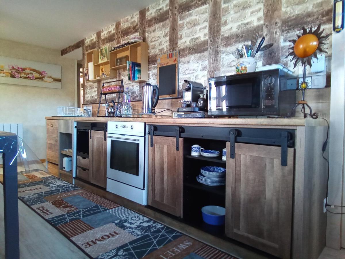 Logement De Charme Coinches Kültér fotó